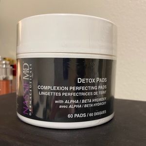 Nassif MD Dermaceuticals Detox Pads